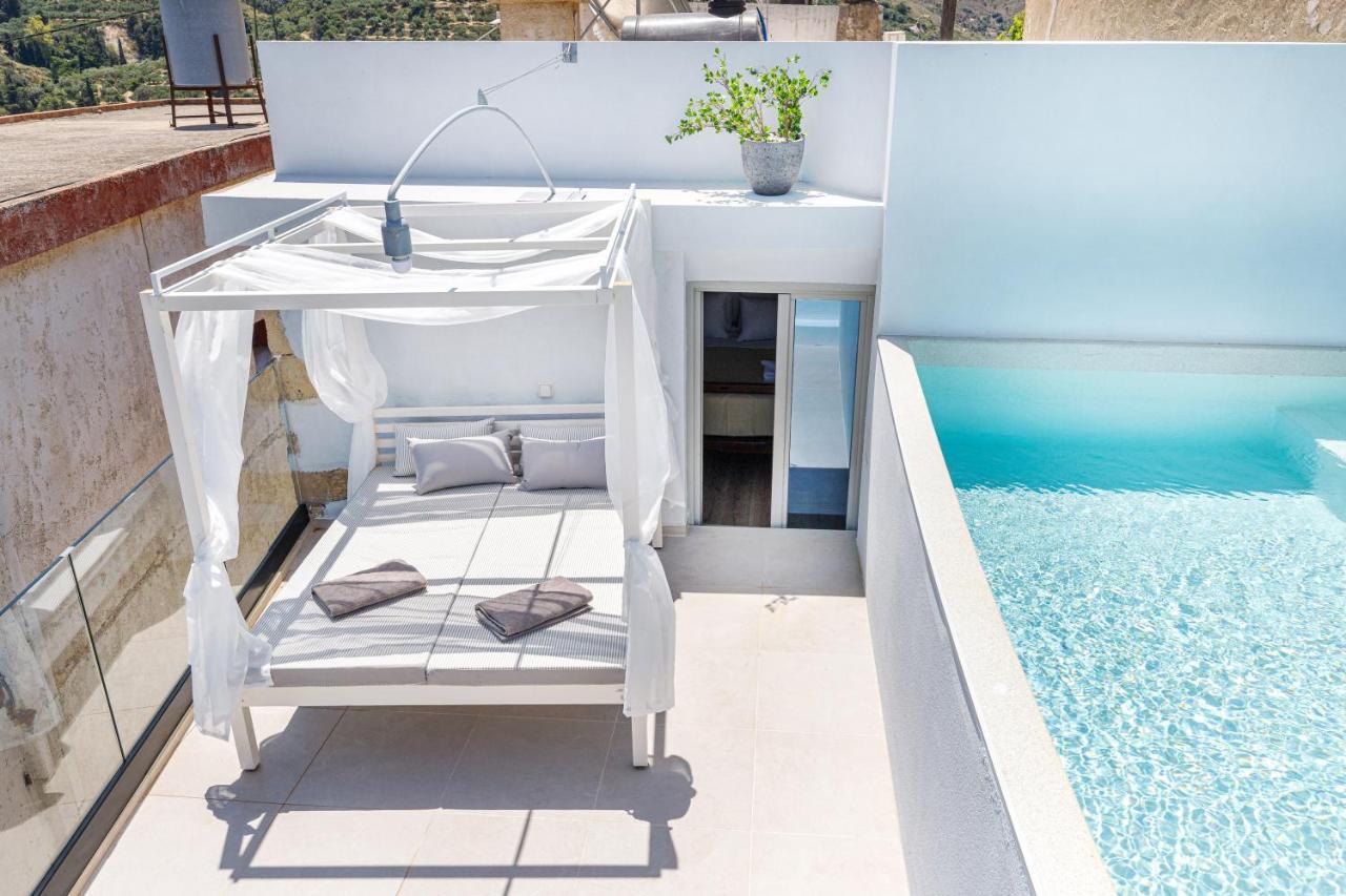 Mansion Fabrica Villa *
